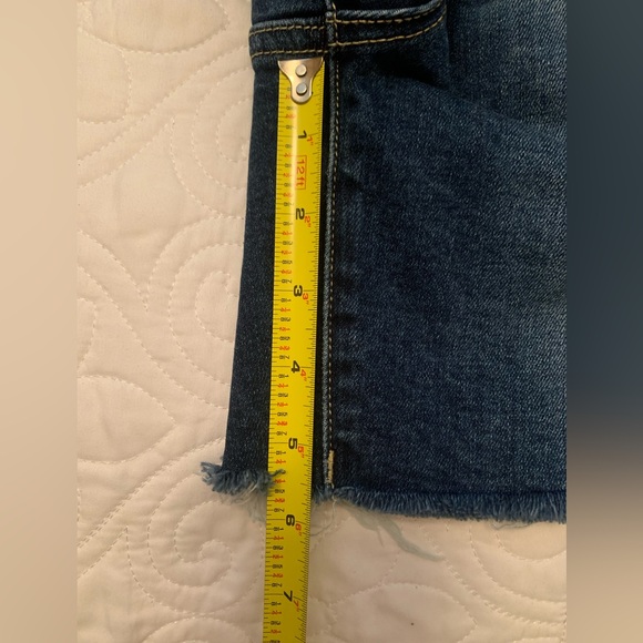 Risen High Waist Denim Shorts Size L.  NWT. Dark Wash. - Picture 9 of 10